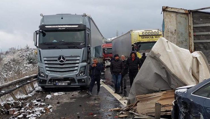 Anadolu Otoyolu’nun Bolu geçişinde 58 araç birbirine girdi! 2’si ağır 10 yaralı